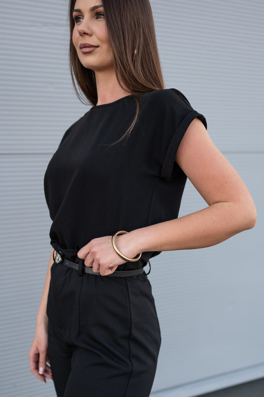 Elegancka bluzka dekolt w łódkę czarna