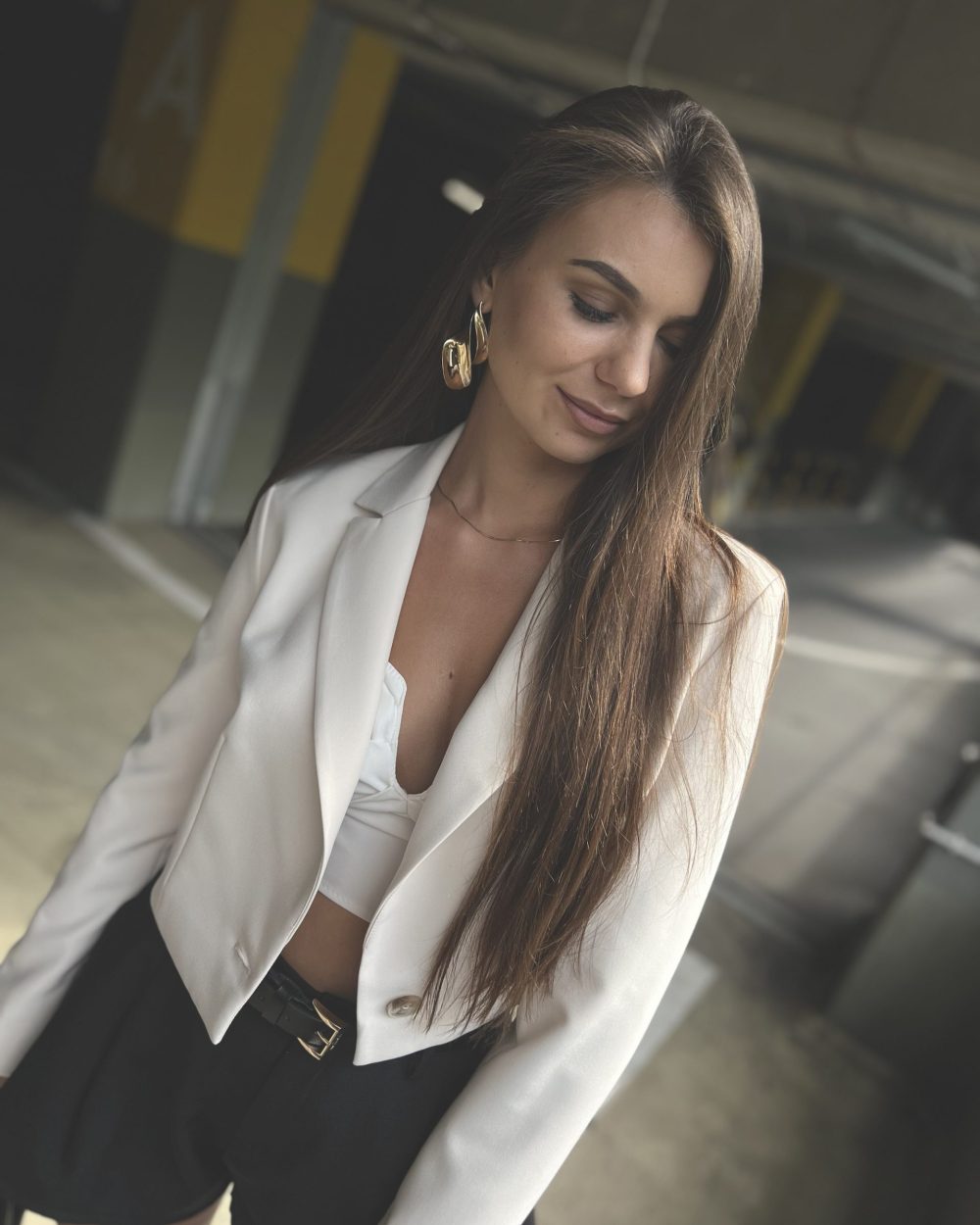 Żakiet krótki beżowy BY ME