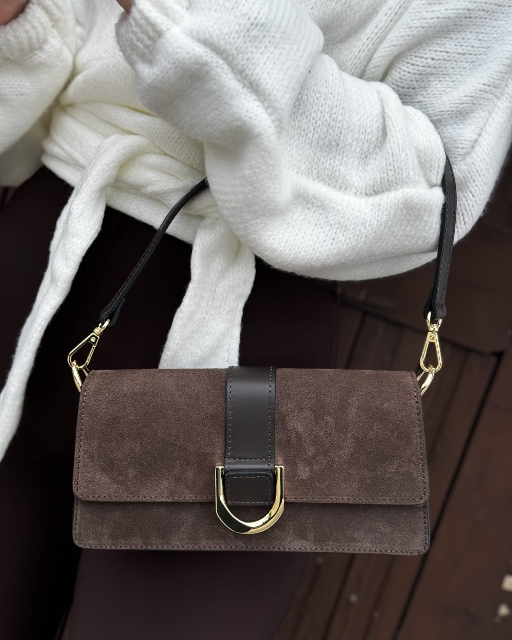 Torebka skórzana zamszowa brązowa