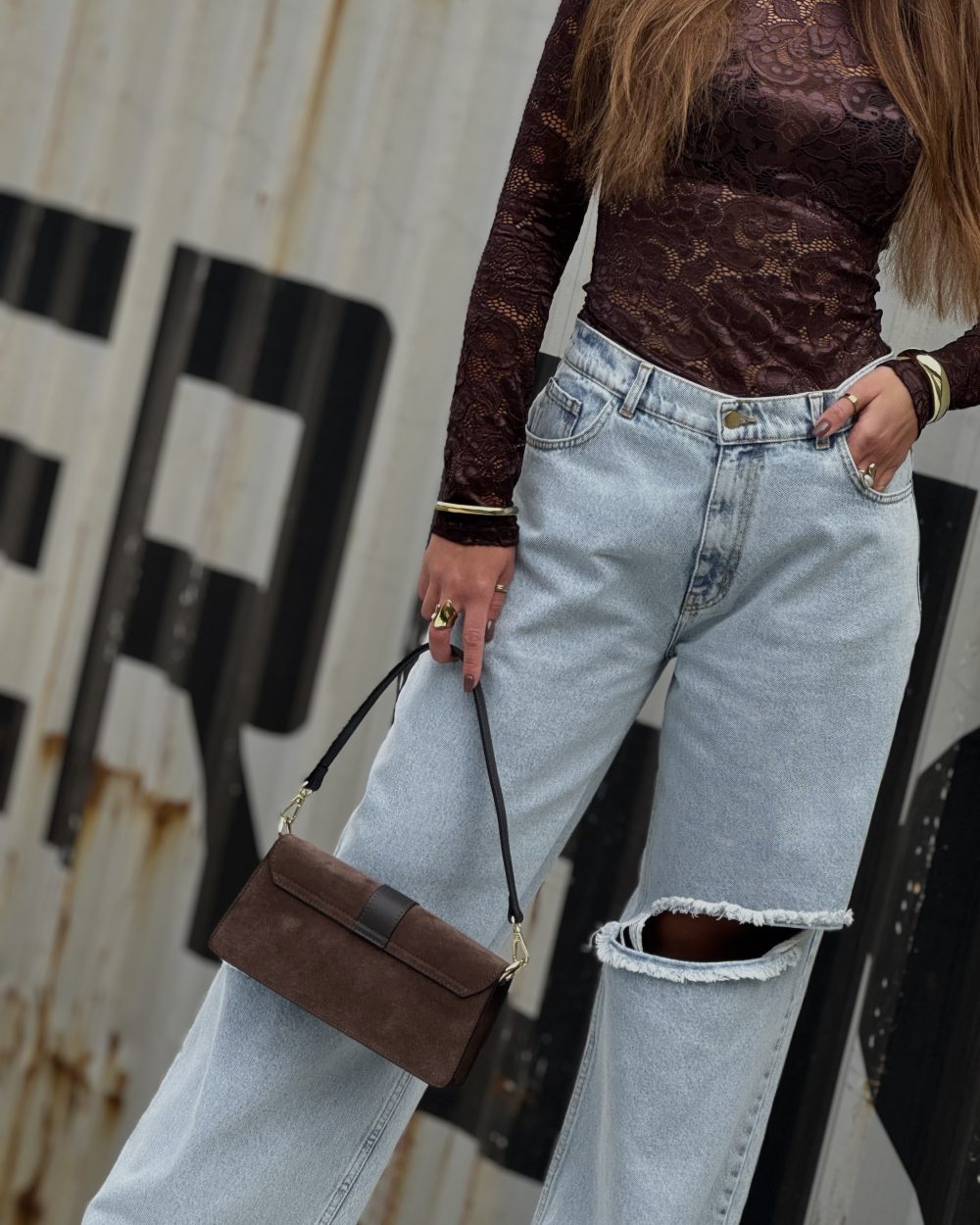 Jeansy szerokie jasne z dziurami La Milla